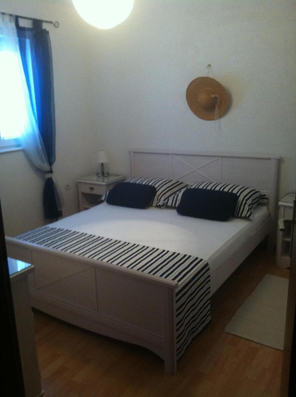 Apartmani Antunovic 포드고라 외부 사진